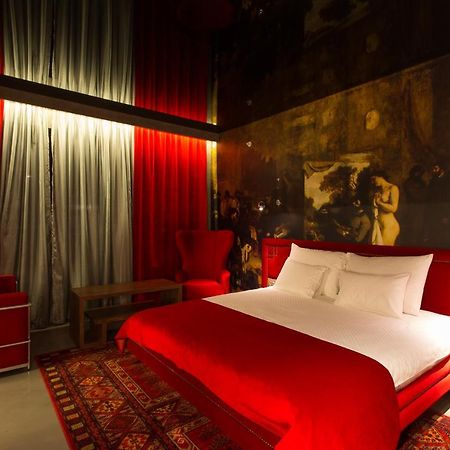 فندق هميرا بودغوريتْسا الغرفة الصورة A room at the Hotel du Vin