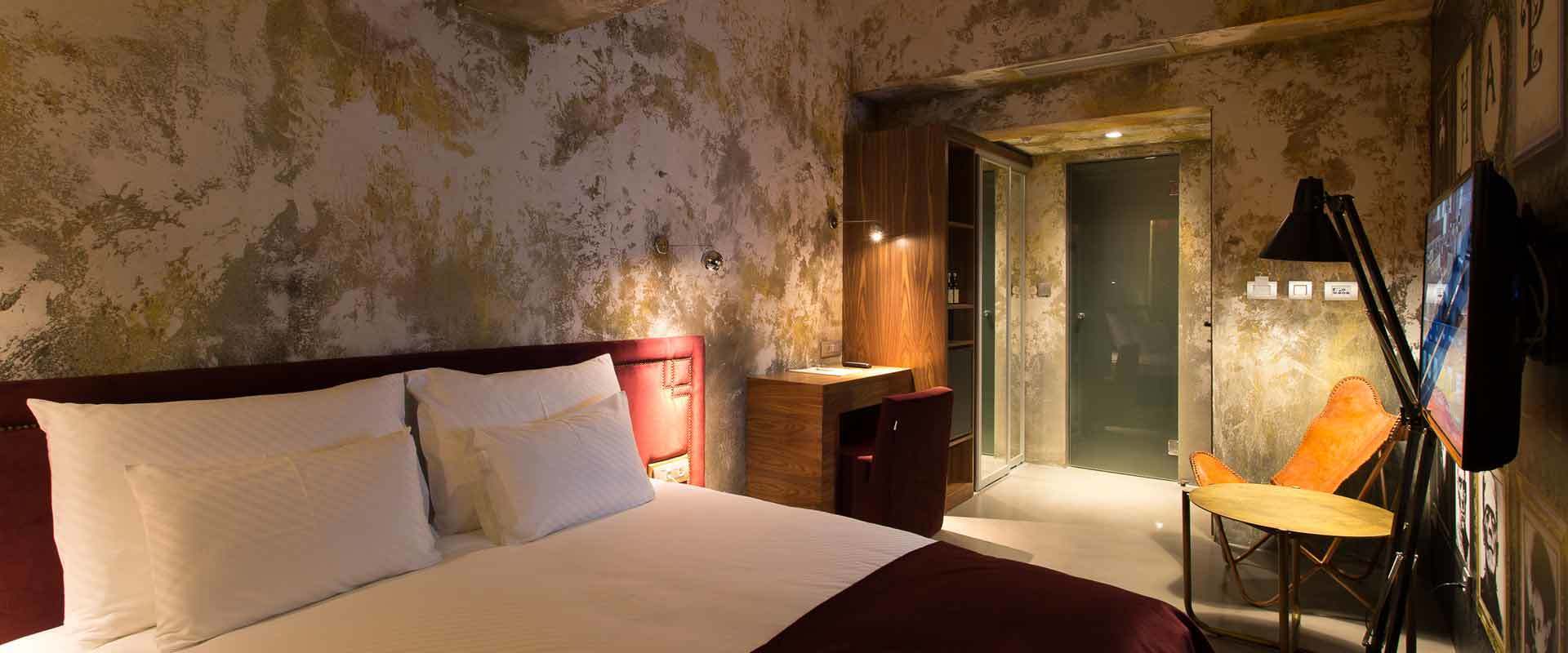 فندق هميرا بودغوريتْسا المظهر الخارجي الصورة A room at the hotel