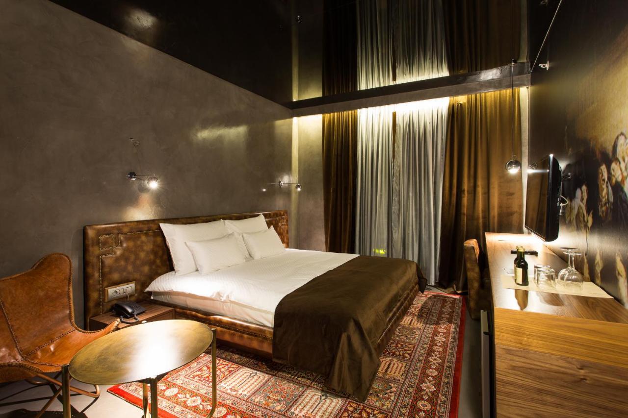 فندق هميرا بودغوريتْسا الغرفة الصورة A room at the Mandarin Oriental, Munich